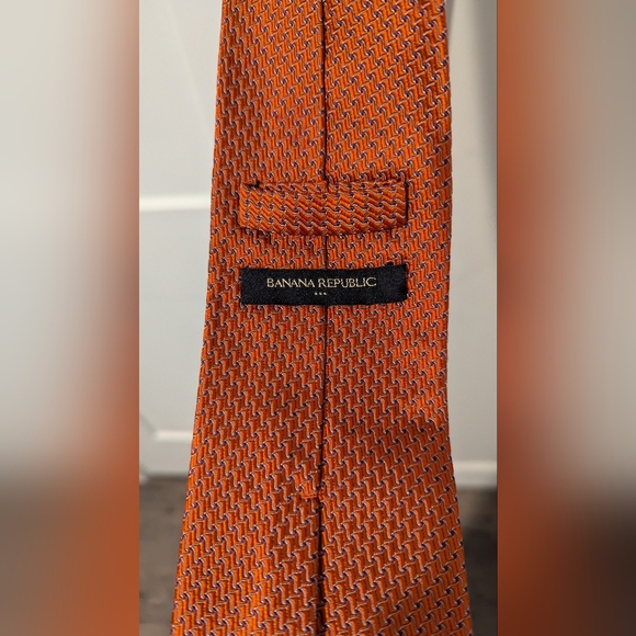 Banana Republic Other - Banana Republic Mens Silk Neck Tie Geometric Copper Rust Orange Indigo Like New!